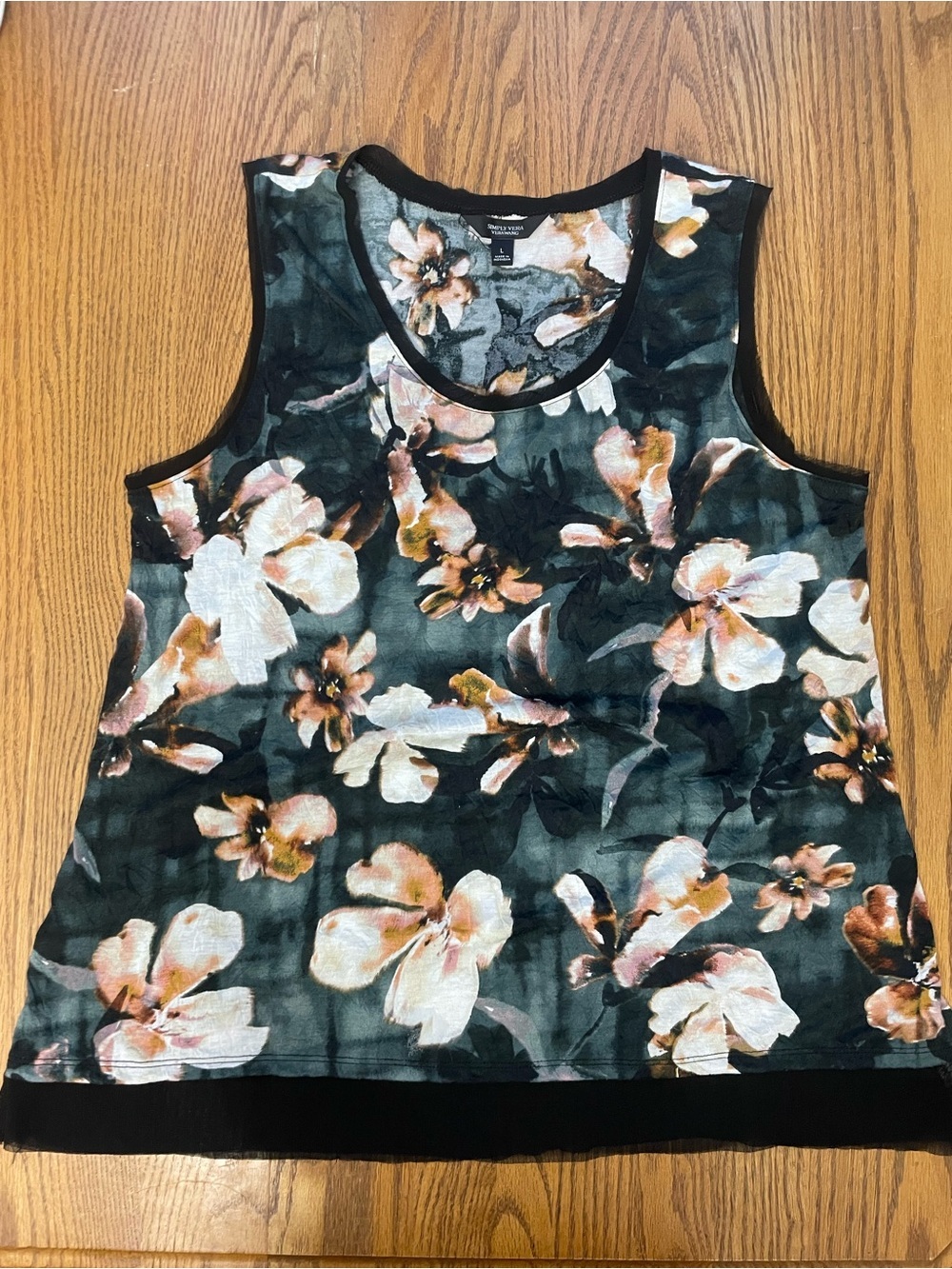Simply Vera Vera Wang Black Floral Sleeveless Tank